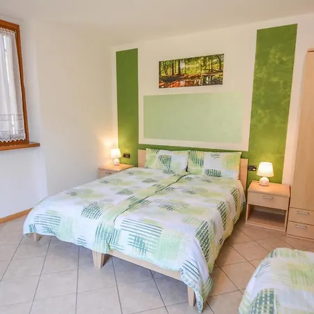 Bed And Breakfast Galet Pieve Di Ledro Exterior photo